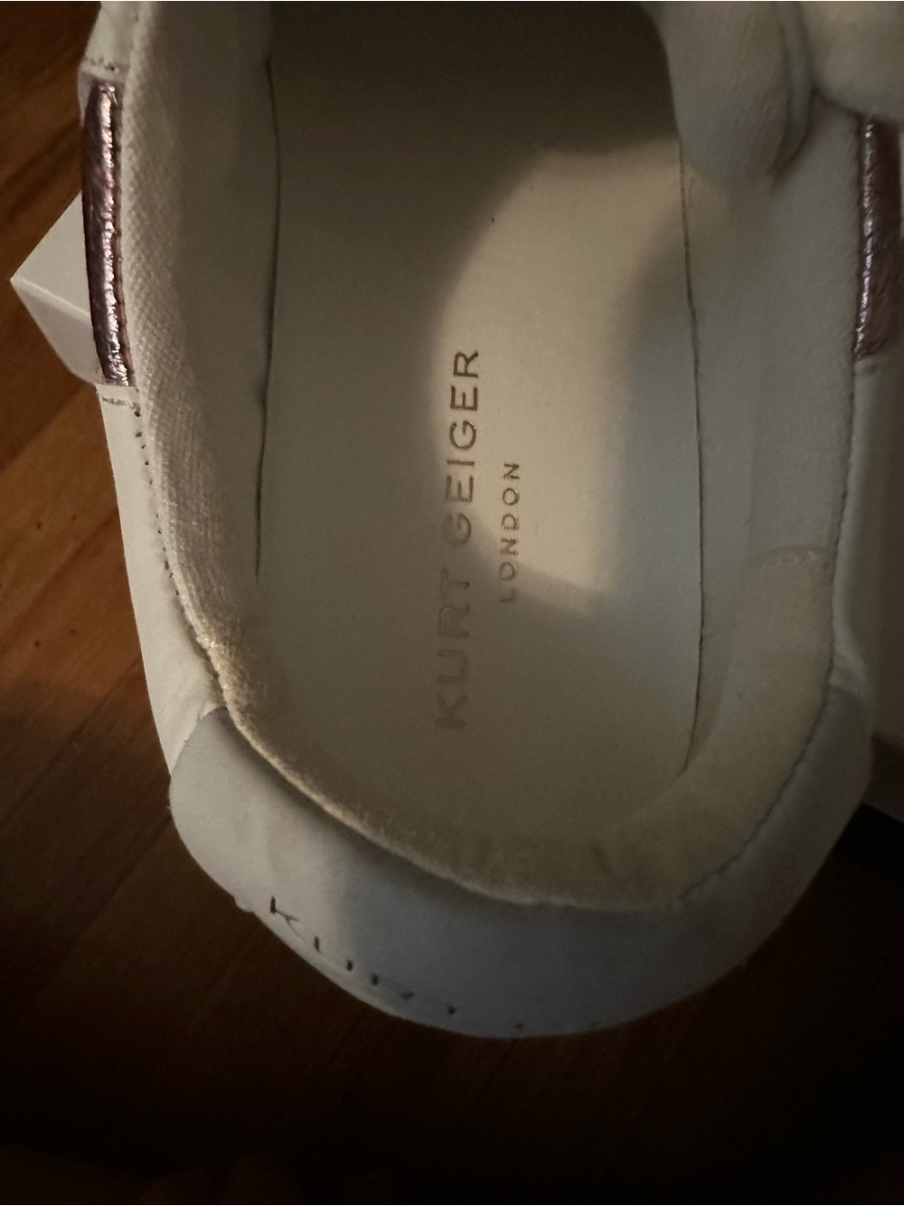 Kurt Geiger Love Lane White Leather with Multicolored Hearts Sneakers Size 8 - Picture 7 of 10